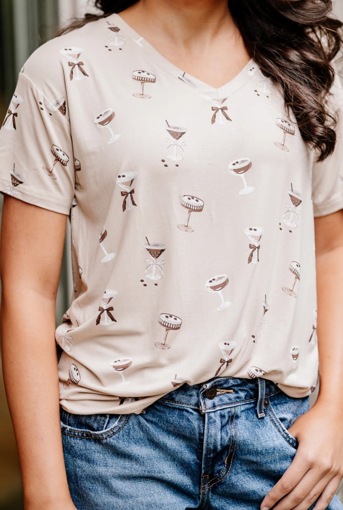 women-s-relaxed-fit-v-neck-in-espresso-martini
